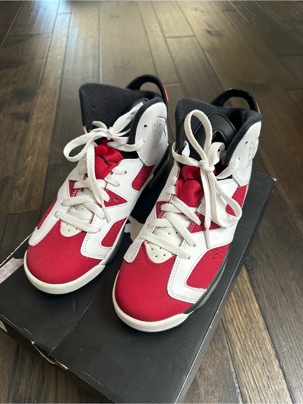 Air Jordan 6 Retro “Carmine” – Size 5.5Y / Women’s 7